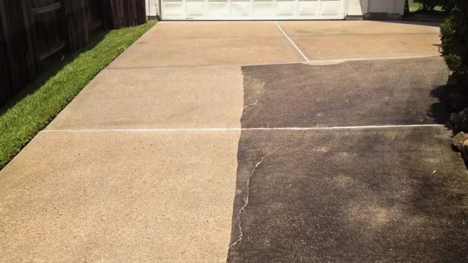 Driveway cleaning before and after